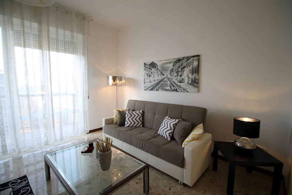 House Navigli contacts